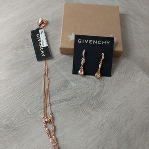 GIVENCY set of necklace and earrings